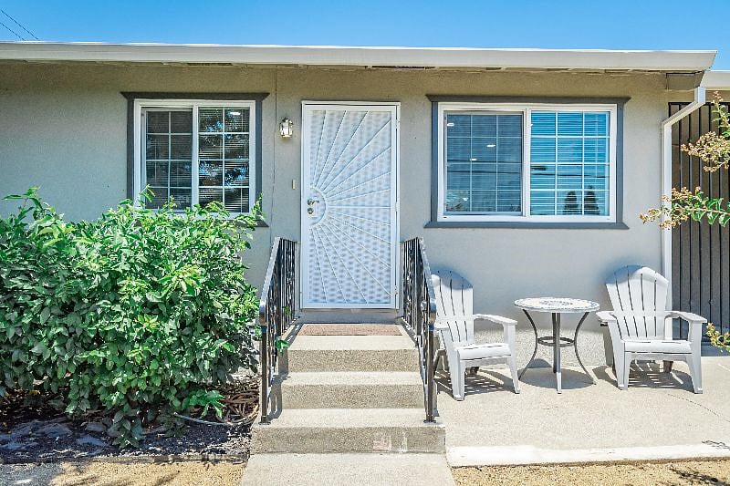 Furnished Finder property 468424_1 photo 9