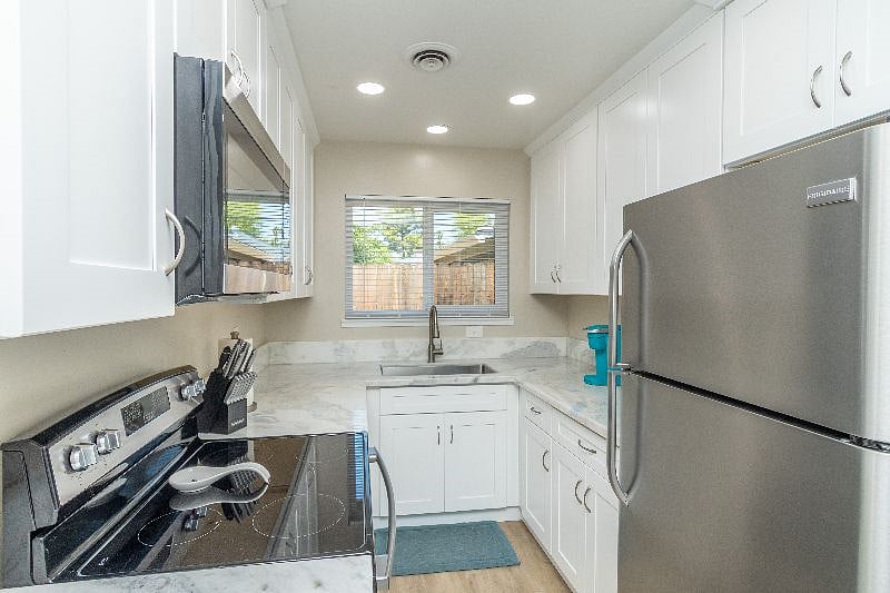 Furnished Finder property 468424_1 photo 6