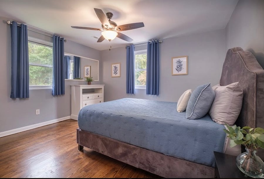 Queen bedroom