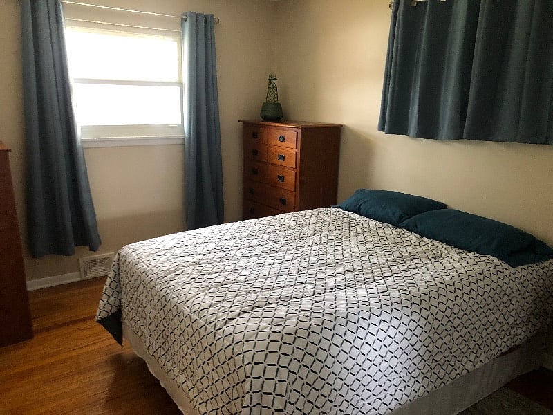 Bedroom 3/3