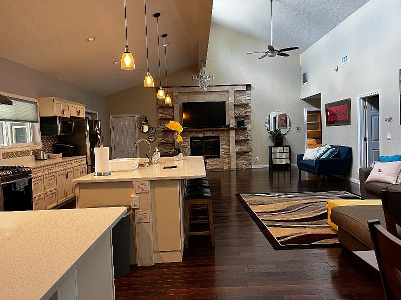 Furnished Finder property 468497_1 photo 12