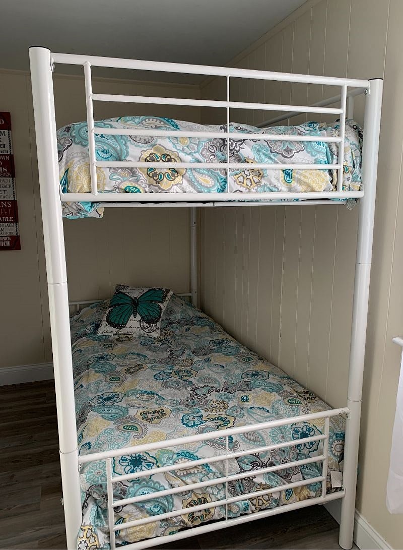 3rd Cottage Bedroom - Bunkbeds