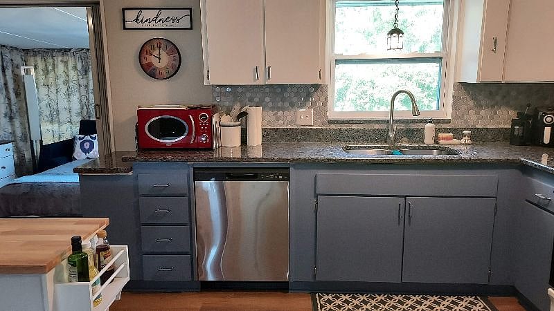 Furnished Finder property 468575_1 photo 7