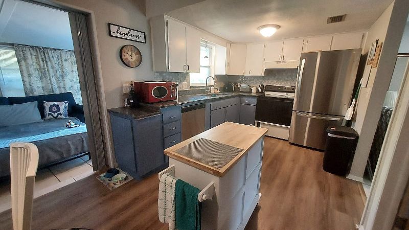 Furnished Finder property 468575_1 photo 9