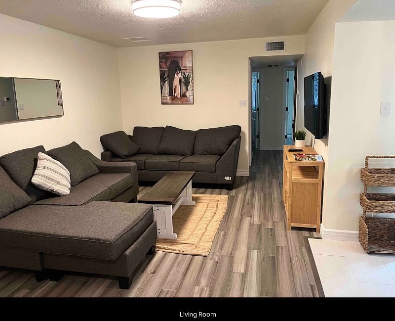 Furnished Finder property 468602_1 photo 17
