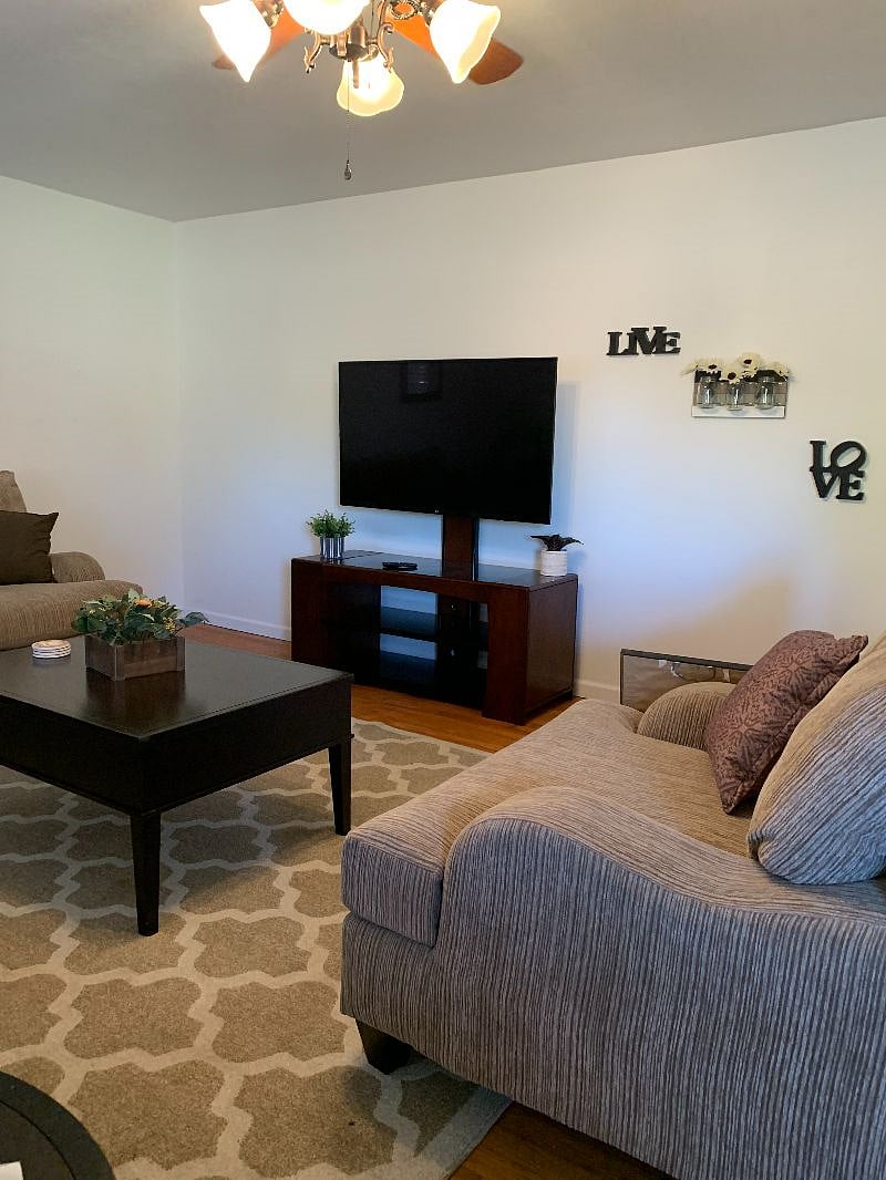 Furnished Finder property 468621_1 photo 4