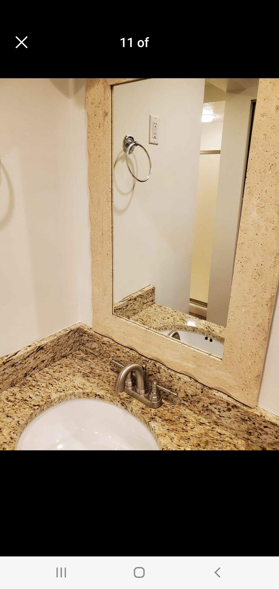 En suite bathroom (in room 1)