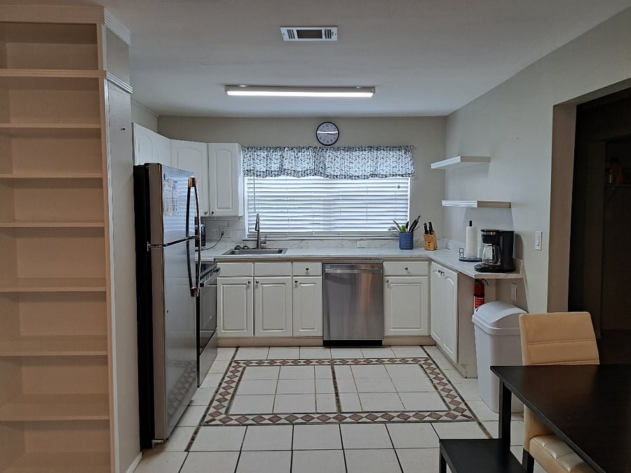 Furnished Finder property 469061_1 photo 8