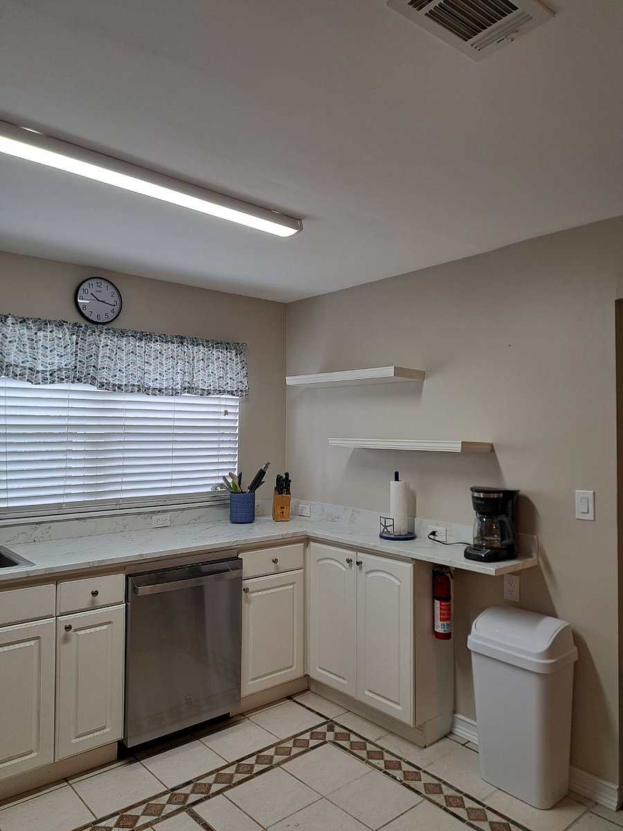 Furnished Finder property 469061_1 photo 10