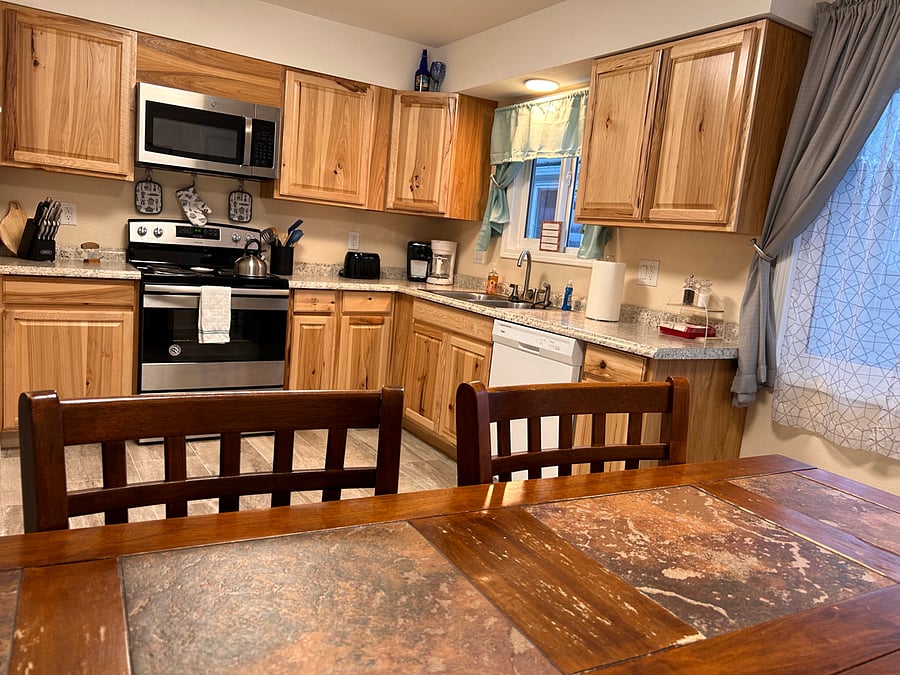 Furnished Finder property 469097_1 photo 20
