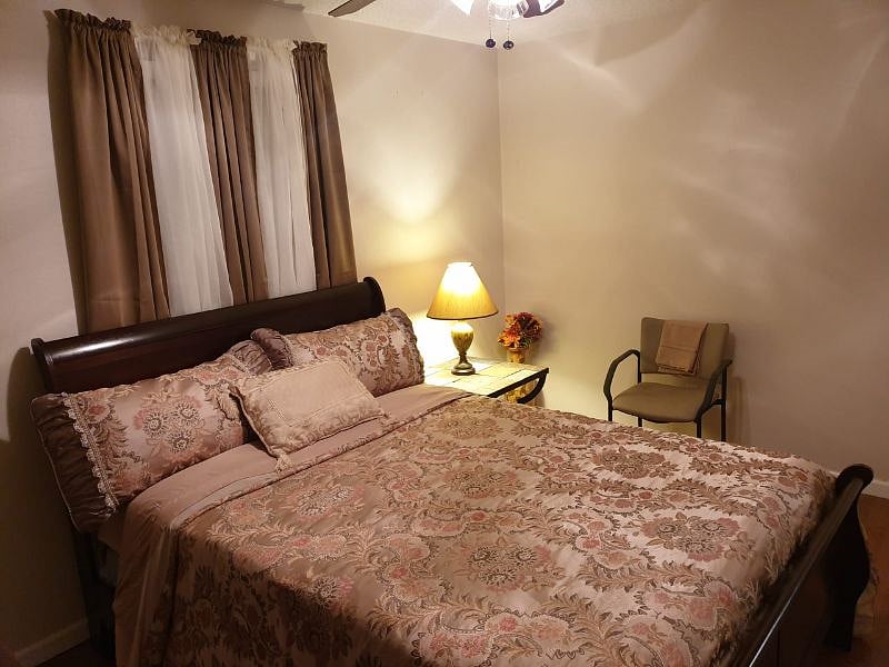 Furnished Finder property 469115_1 photo 3