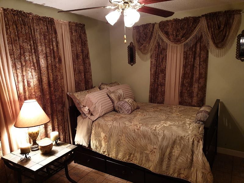 Furnished Finder property 469115_1 photo 5