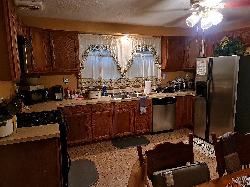 Furnished Finder property 469115_1 photo 8