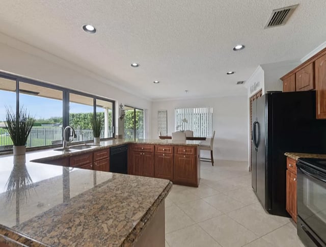 Furnished Finder property 469129_1 photo 3