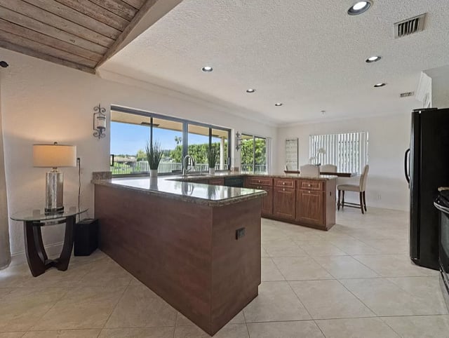 Furnished Finder property 469129_1 photo 5