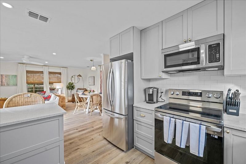 Furnished Finder property 469167_1 photo 8