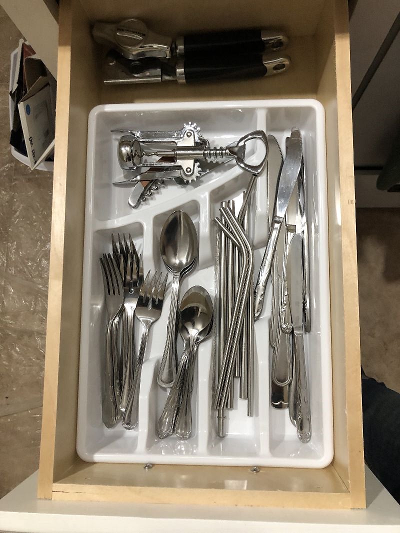 kitchen drawers - utensils