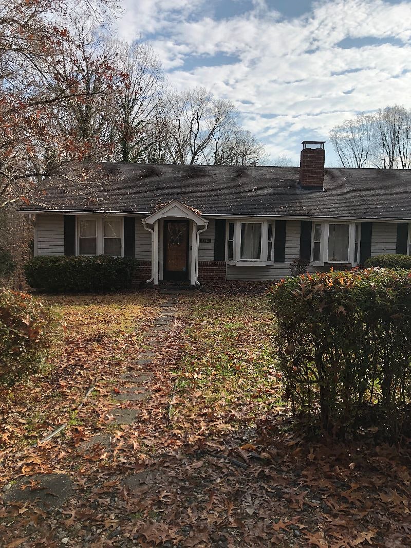 street view at front of house