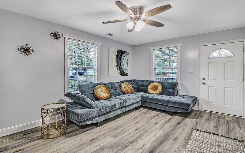 Furnished Finder property 469181_1 photo 7