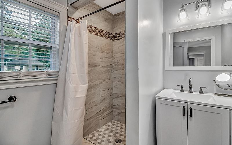 Furnished Finder property 469181_1 photo 24