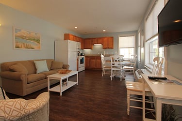 Furnished Finder property 469236_3 photo 3