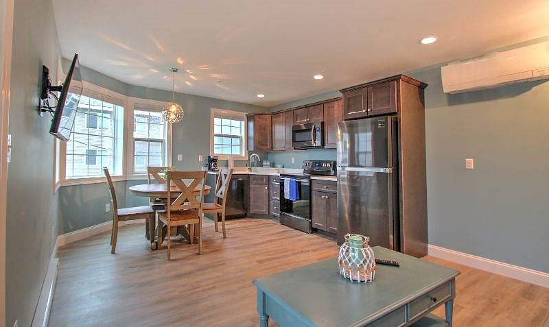 Furnished Finder property 469236_4 photo 7
