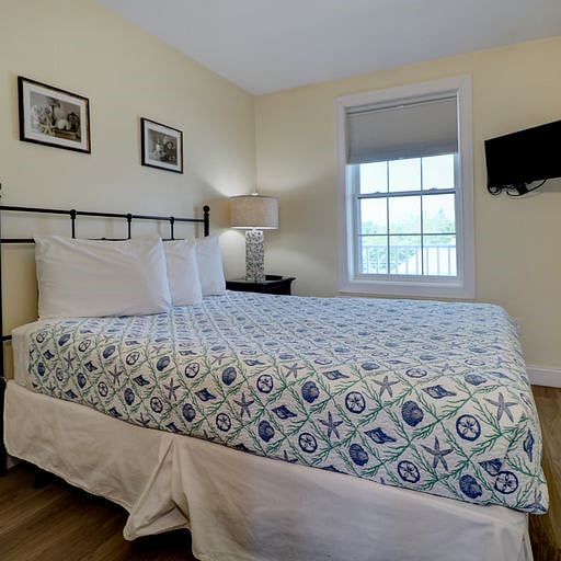 Furnished Finder property 469236_9 photo 3