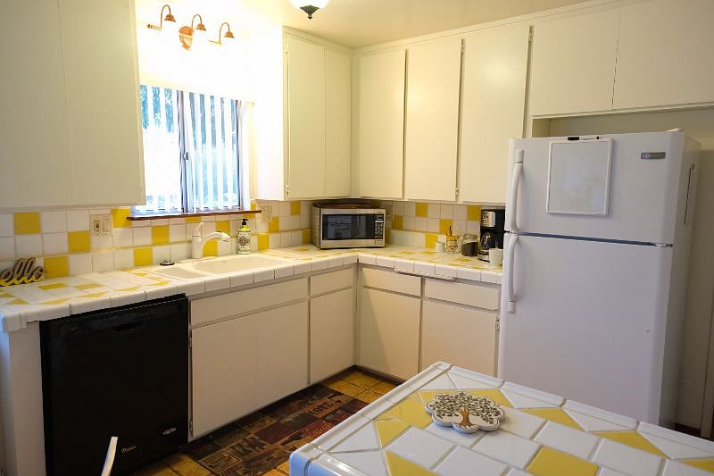 Furnished Finder property 469248_1 photo 10