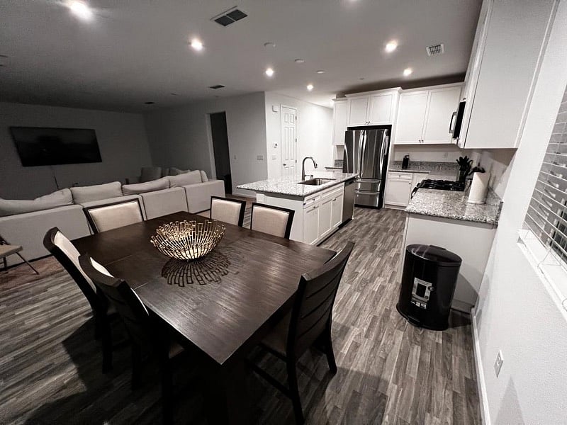 Furnished Finder property 469307_1 photo 3