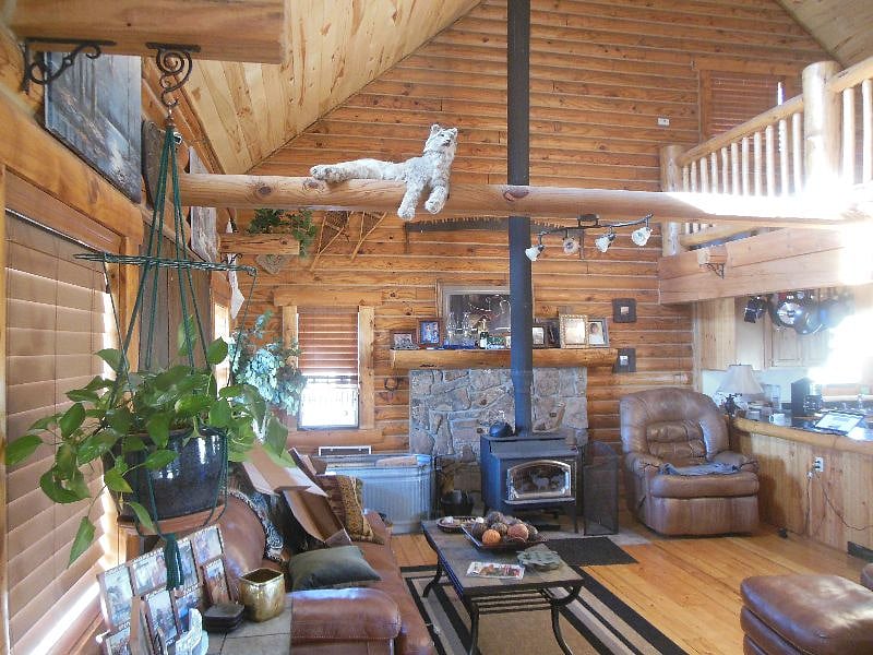 Furnished Finder property 469360_1 photo 3