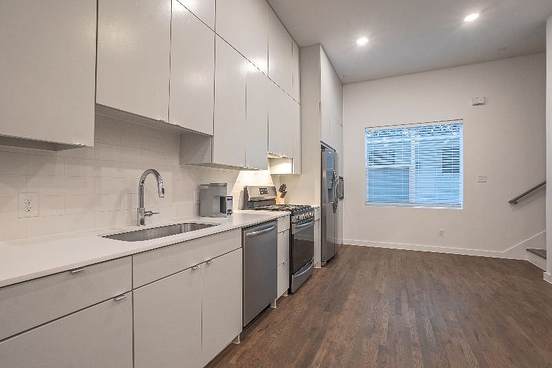 Furnished Finder property 469363_1 photo 4