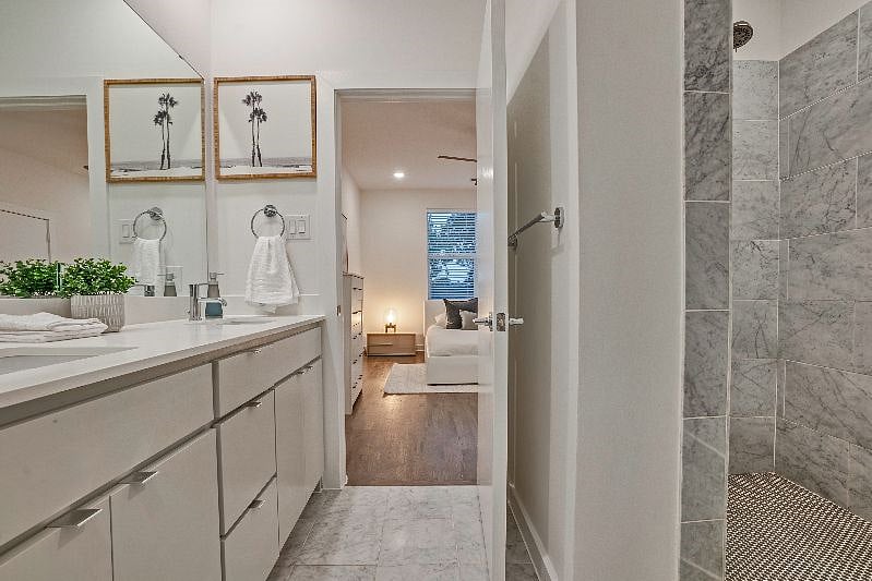 Furnished Finder property 469363_1 photo 11