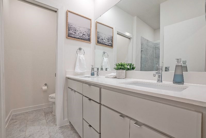 Furnished Finder property 469363_1 photo 12