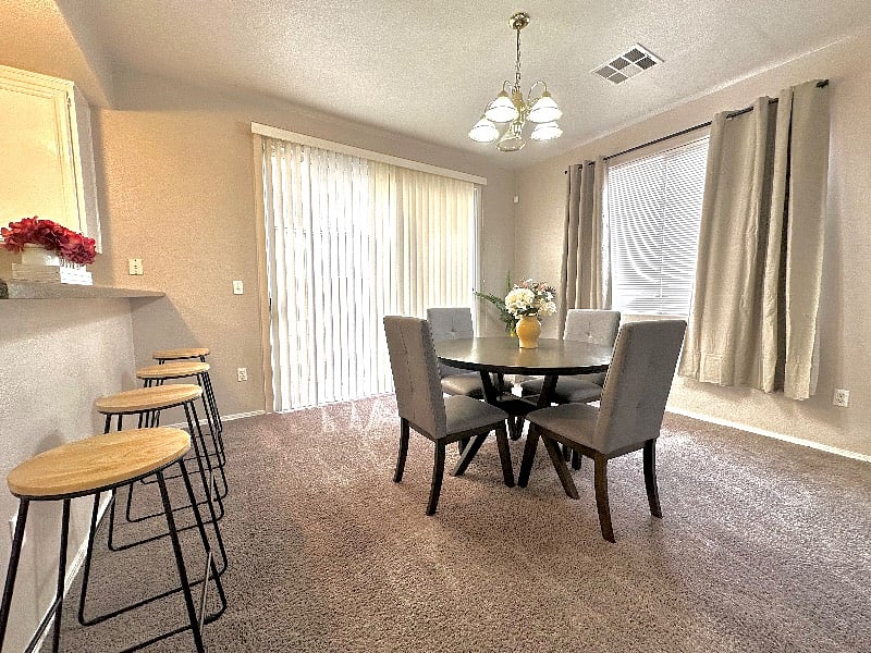 Furnished Finder property 469387_1 photo 9
