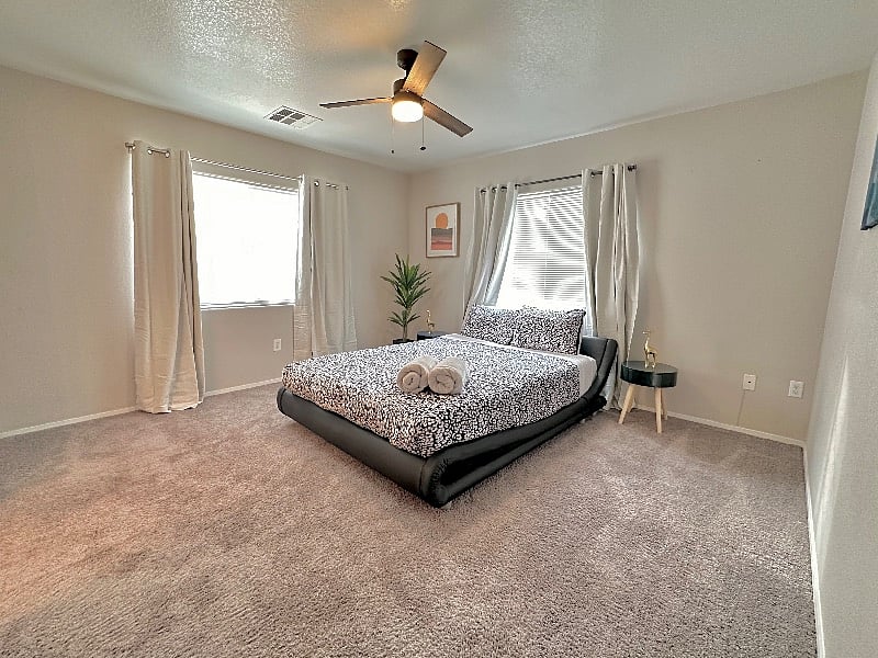 Furnished Finder property 469387_1 photo 25