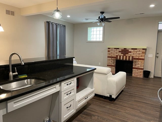 Furnished Finder property 469418_1 photo 3