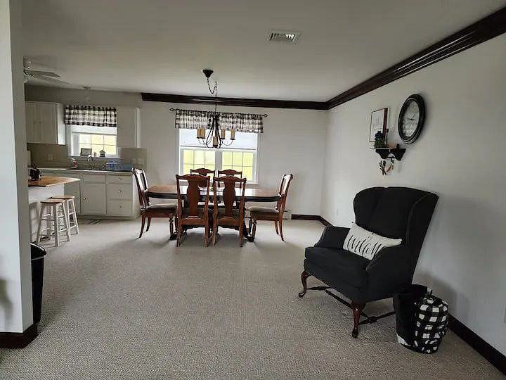 Furnished Finder property 469482_1 photo 3
