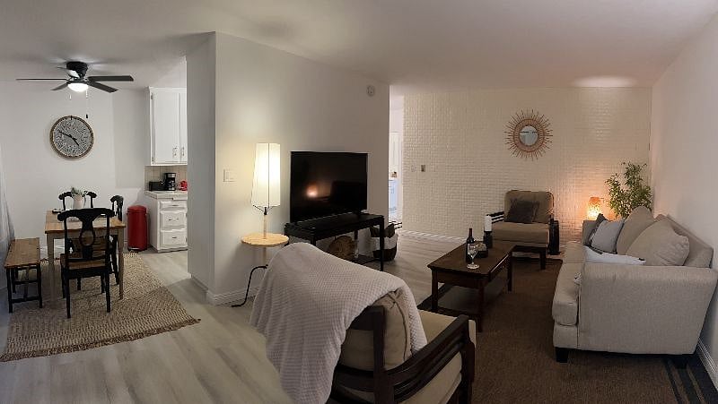 Furnished Finder property 469697_1 photo 3
