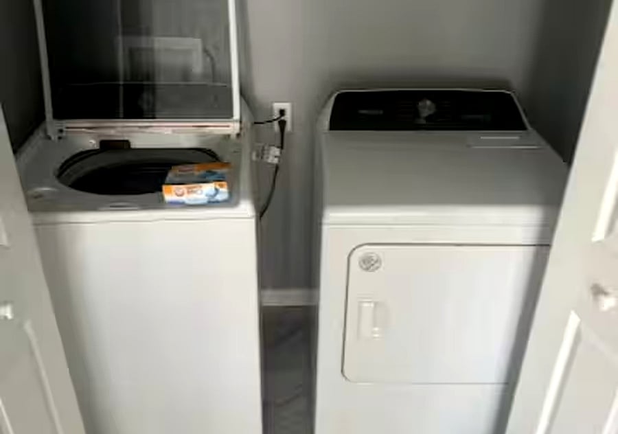 Furnished Finder property 469713_1 photo 17