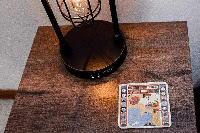 USB charging in lamps in bedroom 2