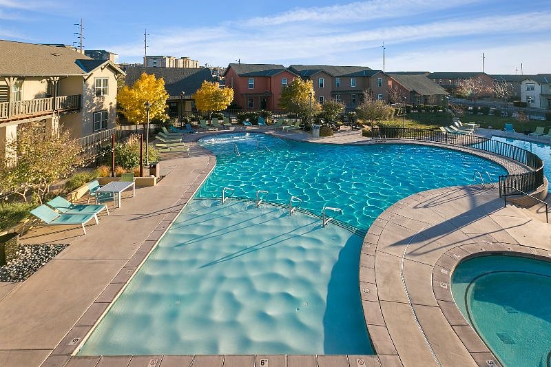 Furnished Finder property 469755_1 photo 3