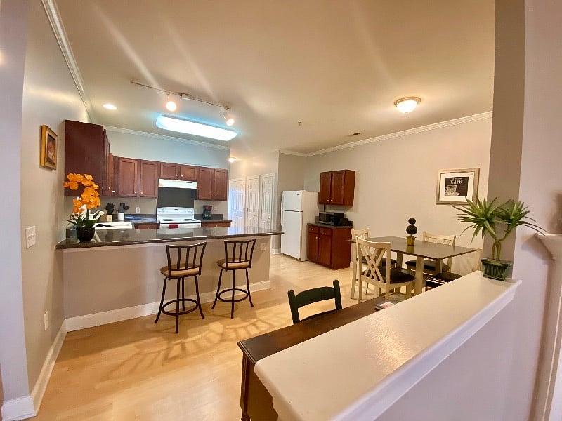 Furnished Finder property 469784_1 photo 2