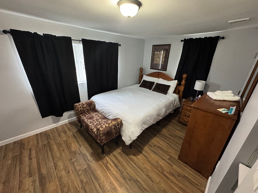 Furnished Finder property 469861_1 photo 3
