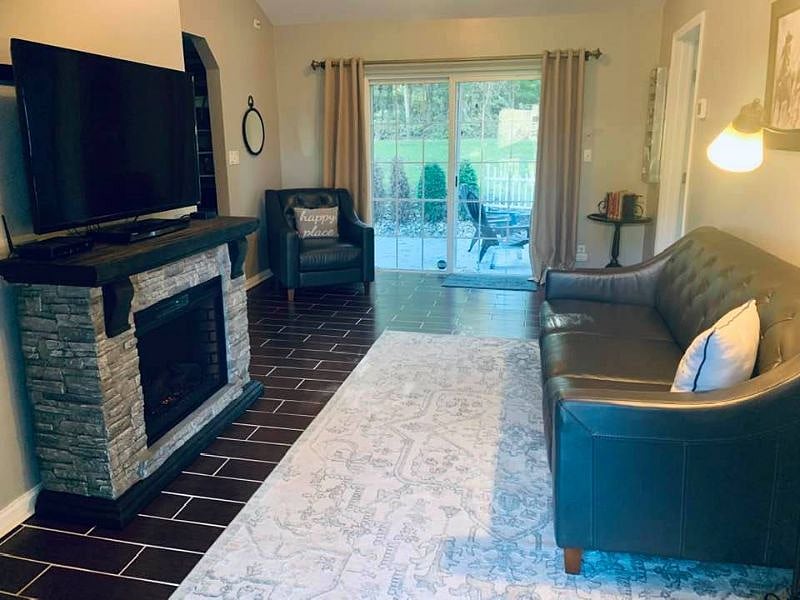 Family room with fireplace & walkout