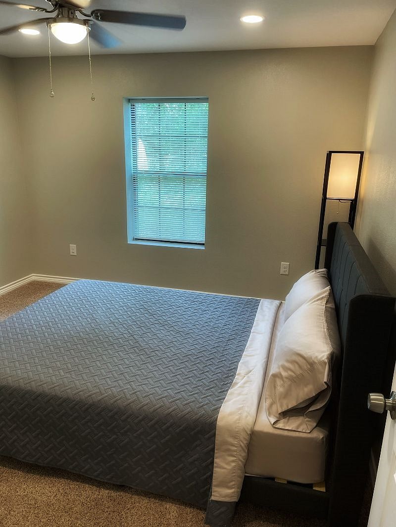 Furnished Finder property 469935_1 photo 3