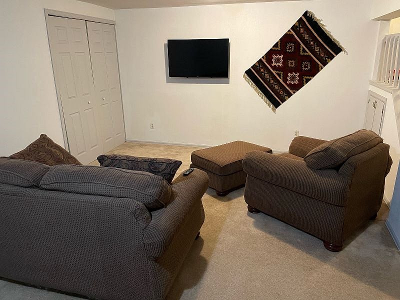 Furnished Finder property 469950_1 photo 3