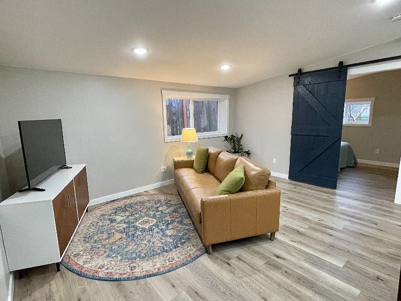 Furnished Finder property 470032_1 photo 7