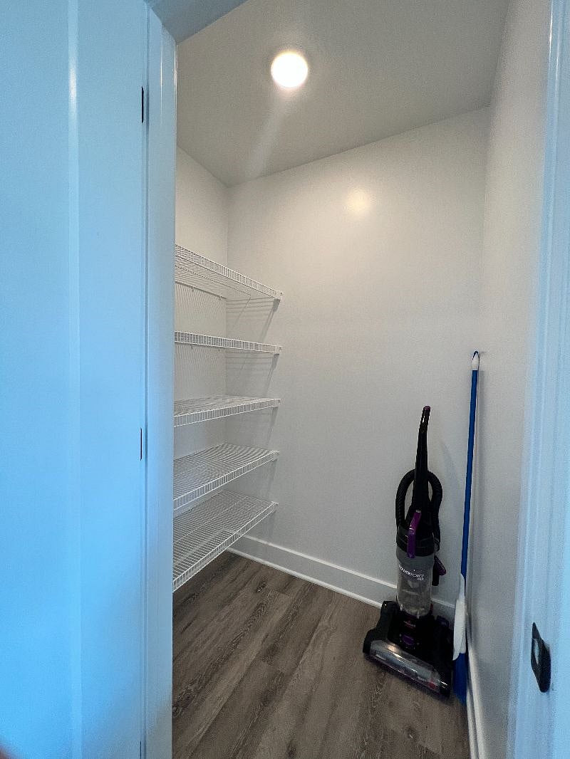 Furnished Finder property 470037_1 photo 14