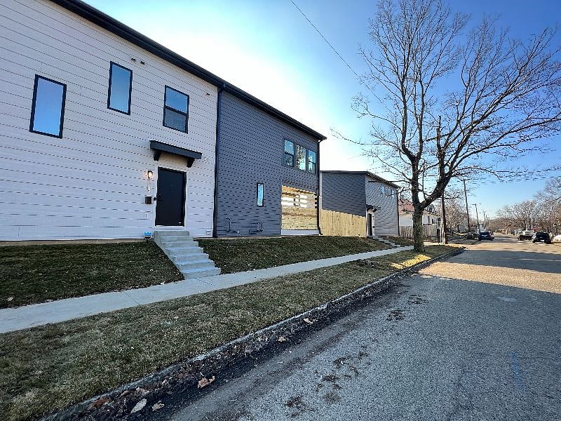 Furnished Finder property 470037_2 photo 17
