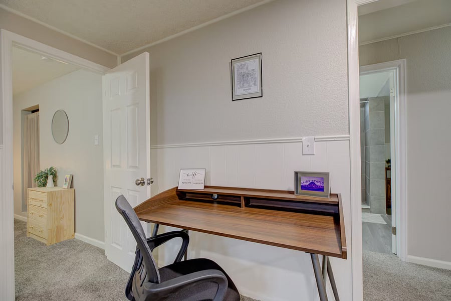 Furnished Finder property 470062_1 photo 11